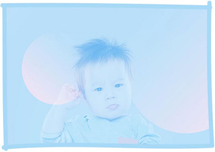 Kleinkind mit strubbeligen Haaren und skeptischem Blick als Teaserbild für FAQ-Bereich